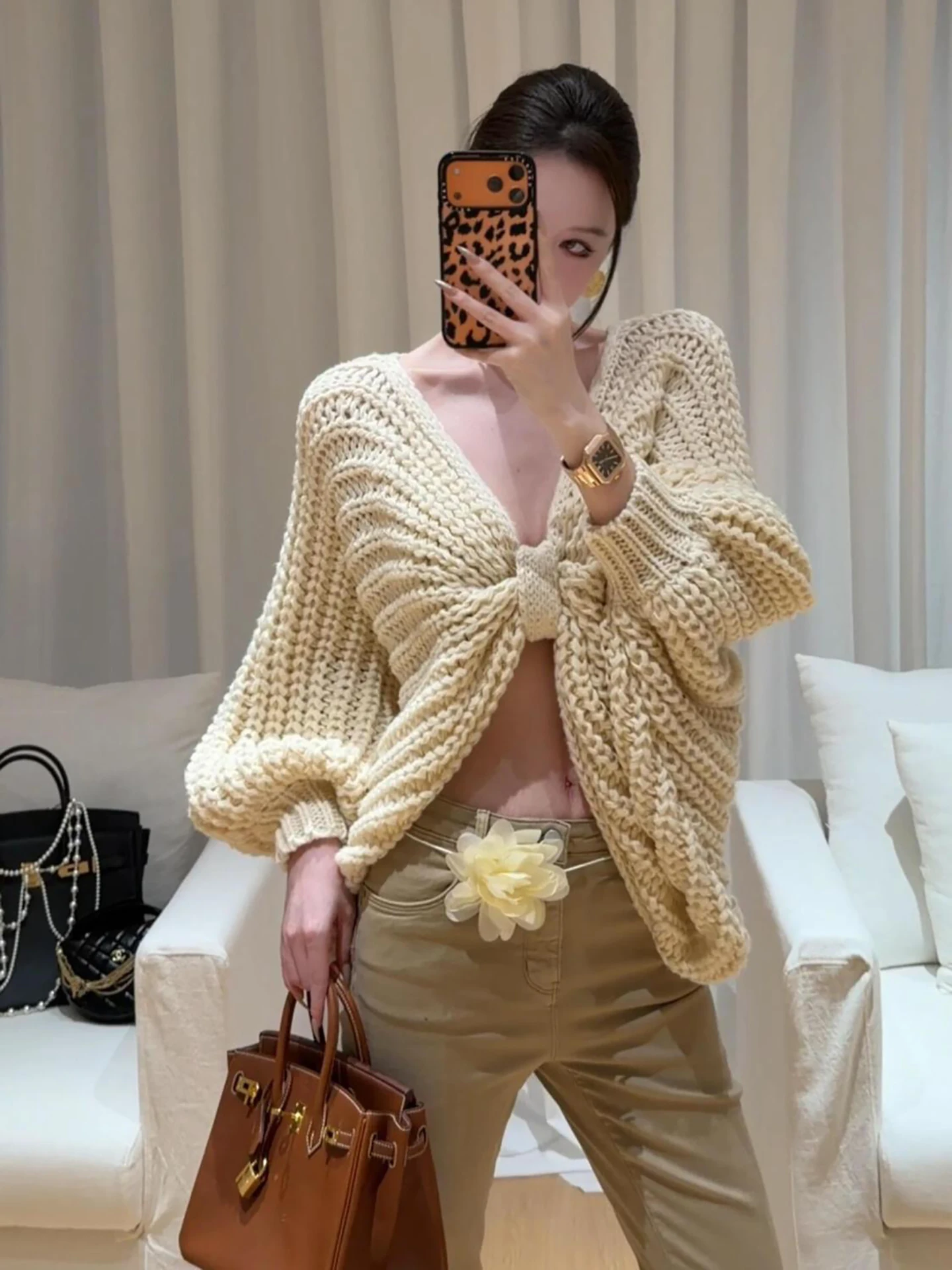 

Женский вязаный свитер спереди Ba, двусторонняя одежда, ажурный, ленивый, универсальный, мягкий, средний, Thi Long Sve V-Ne