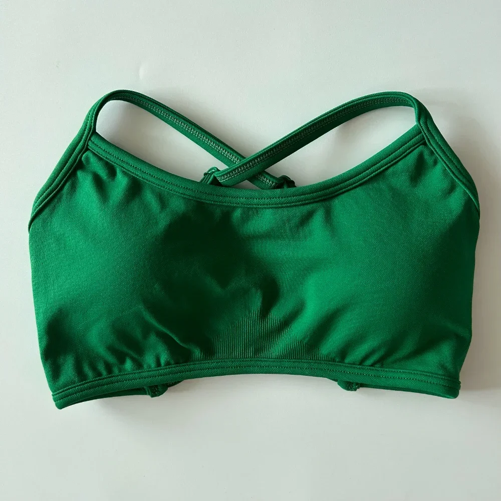 Soutien-gorge de sport dos nu dynamique pour femme, haut de yoga rembourré, soutien-gorge de fitness sans couture, soutien moyen, vêtements d'entraînement, haut court de gymnastique