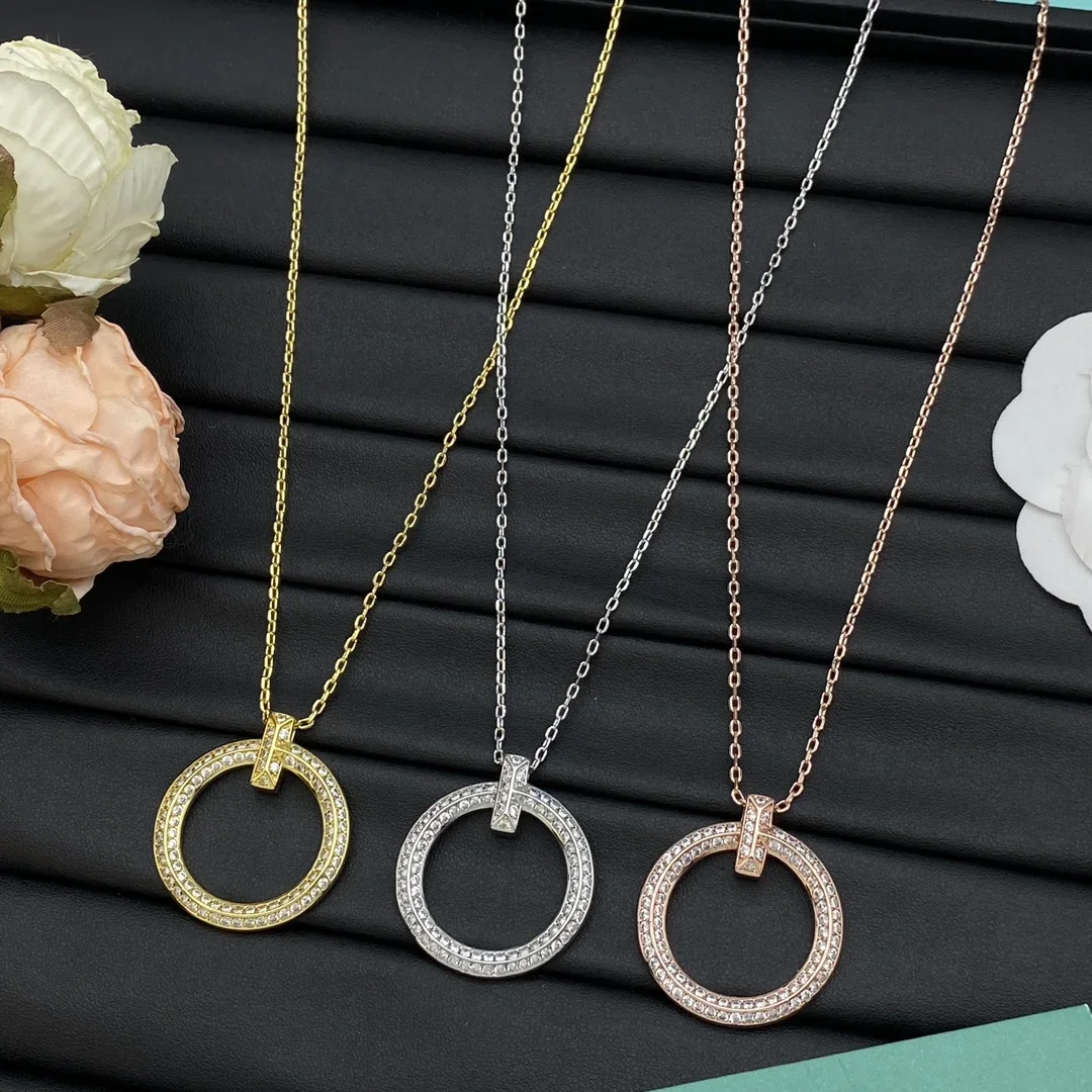 

TIF 925 sterling silver niche design circle pendant necklace unique taste all-match