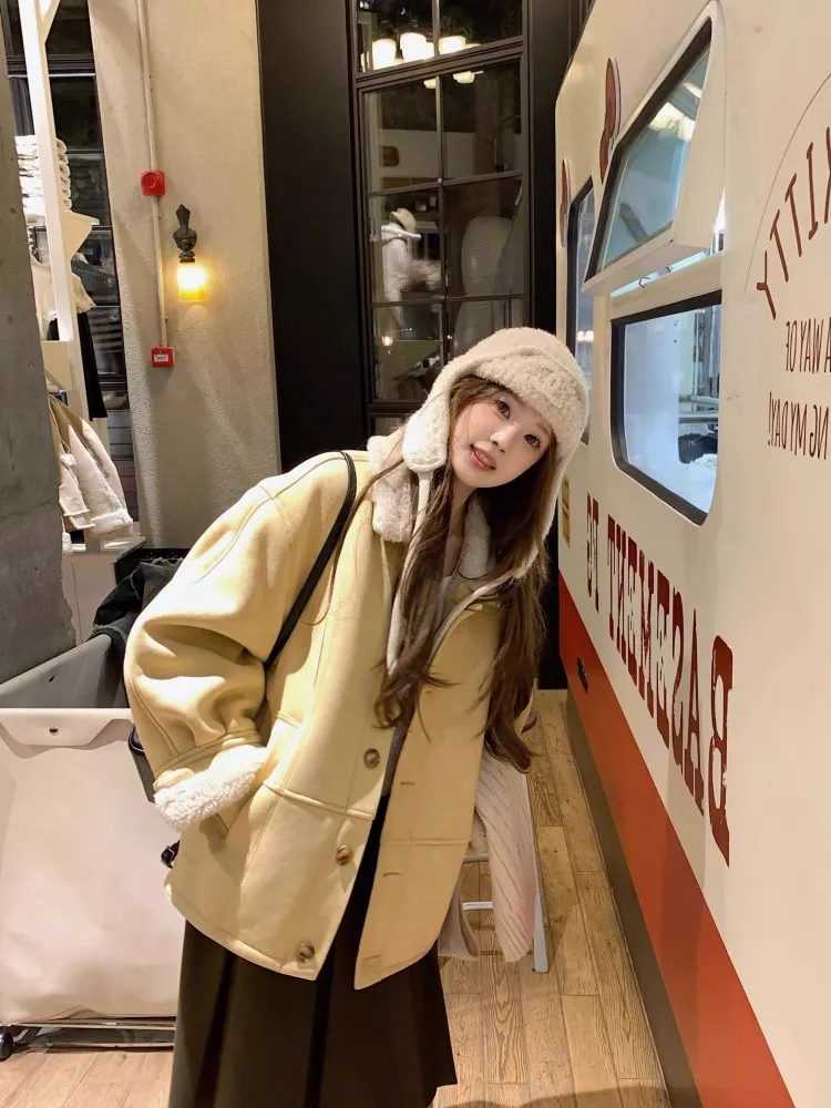 

Тепло и шлейф: женское пальто с воротником из искусственного замши и воротником из натуральной кожи и меха, повседневный свободный крой, длинный топ све