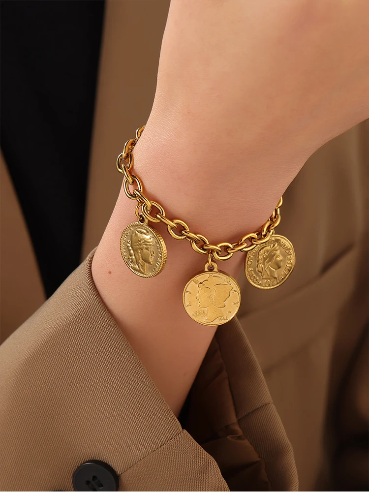 316L Stainless Steel Carved Queen Coin Pendant Bracelet For Women Punk Lock Flower Heart Charms Chain Bracelets Jewelry Gift