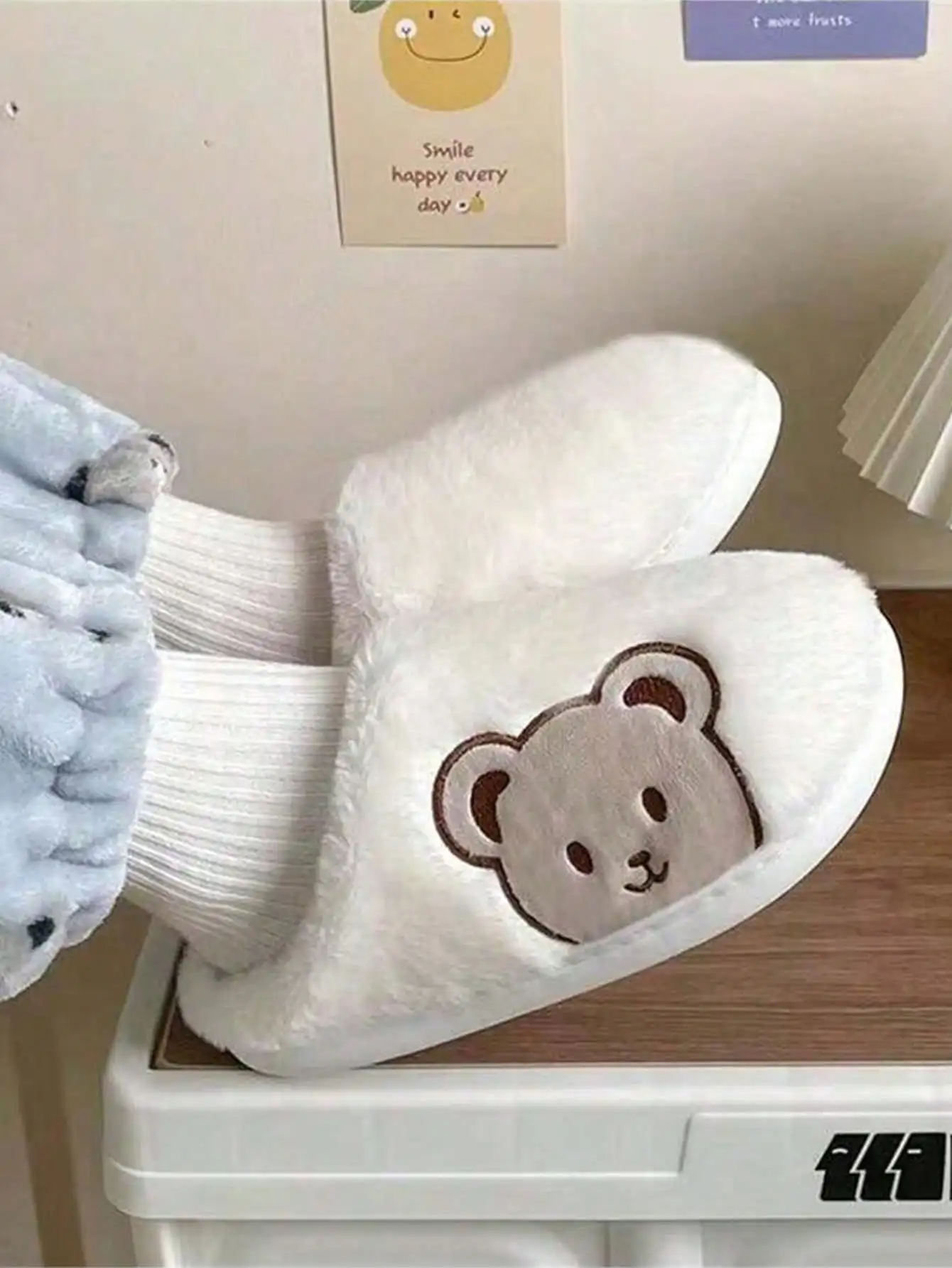 

Fashionable cat-petting cotton slippers for women, winter cotton slippers, woolen shoes for women, autumn and winter home couple