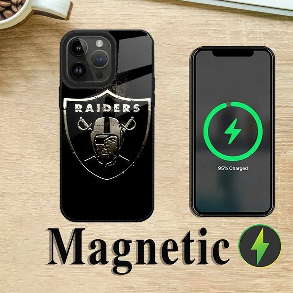 Oakland Raiders-S Phone Case For iPhone 15,14,13,12,11,Plus,Pro,Max Mini Magsafe Magnetic Wireless Charging