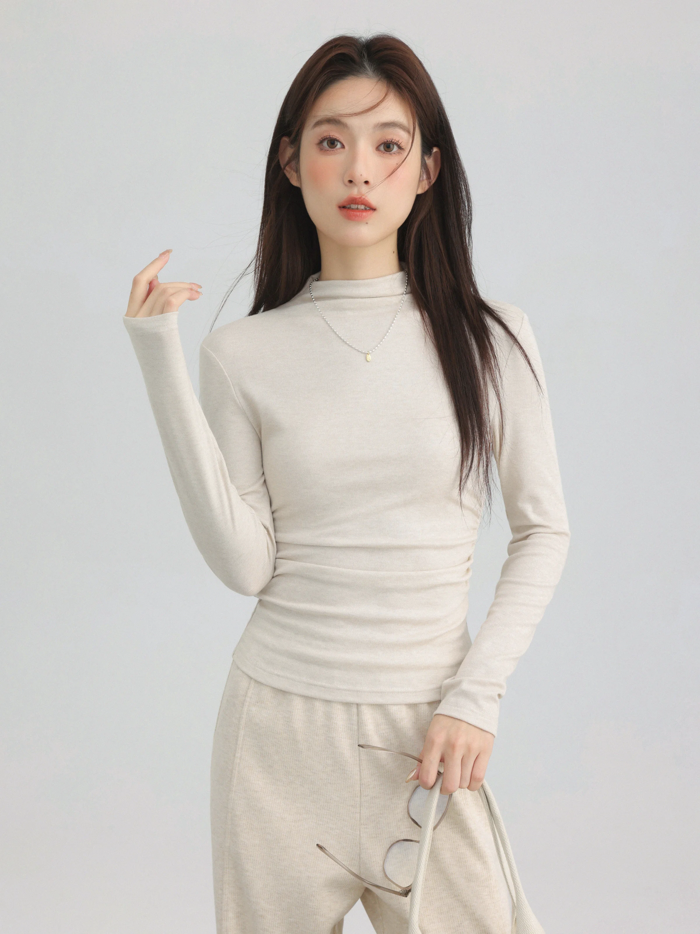 Chic Slim Mock Neck T Shirt Stretch Knit Long Sleeve Pullover Elegant Fitted Base Layer Top Spring Casual Layering Outfit Women