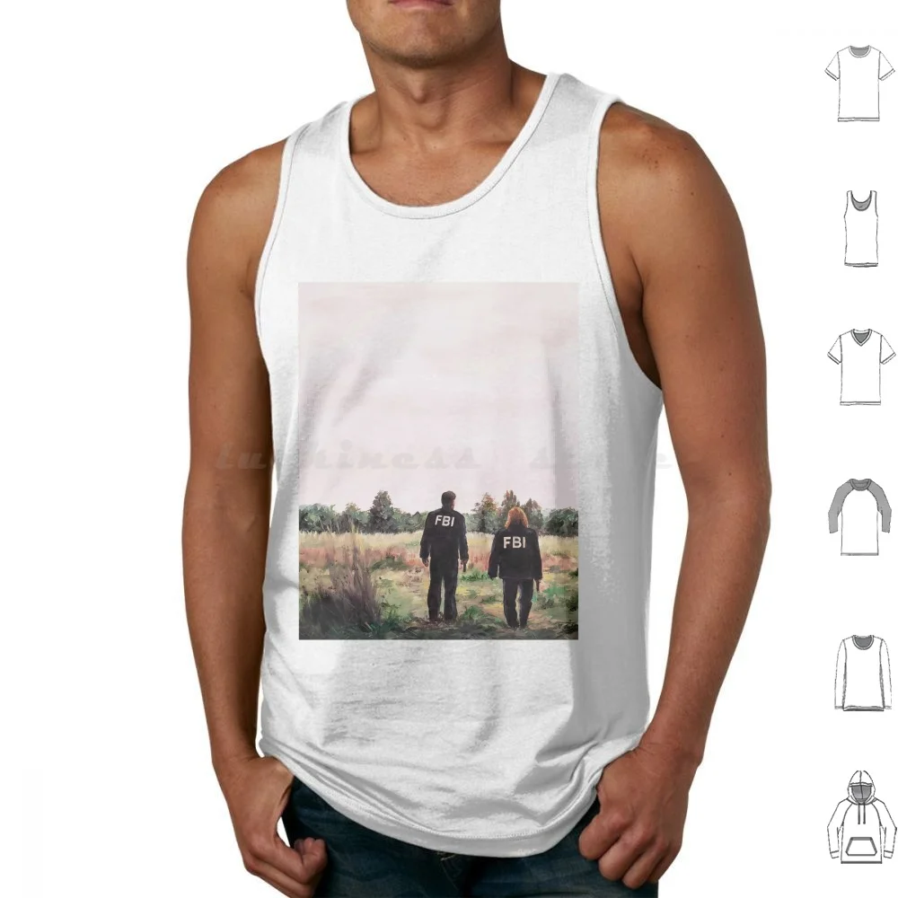 Mulder And Scully In Fbi Jackets In Field The X Files Tank Tops Vest Sleeveless Fox Mulder Dana Scully David Duchovny