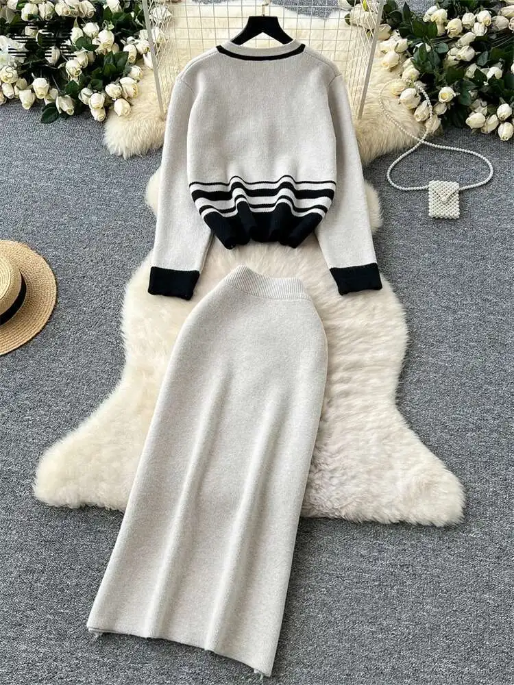 

BabYoung Senior Autumn Knitting Two Pieces Suit Woman Long Sleeve O Neck Cadigans+Solid Skirt Winter Color Block Vintage Sets