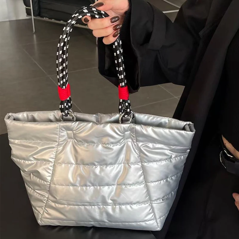 

Корейские повседневные сумки-пуховики для женщин, роскошная дизайнерская сумка-кошелек, новинка 2025, полиэстеровая вышивка, нить, подмышки, плечо