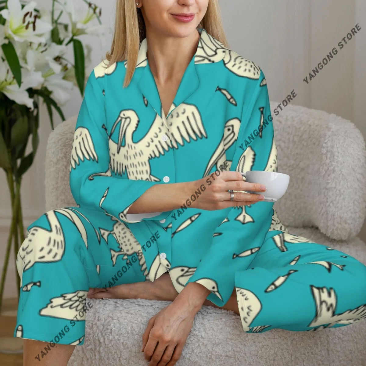 

Pelican Aquatic Theme Birds Little Fish On Ocean Inspired Womens Pajamas Two-piece Button-Down Full Sleeve Long Pajamas Set