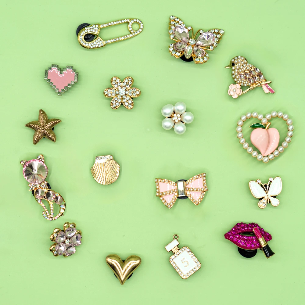 1 قطعة الأحذية المعدنية الوردية السحر للنساء الفتيات فراشة القوس الثعلب ديزي الفاخرة اللؤلؤ الأحذية زينة دبابيس صندل الملحقات