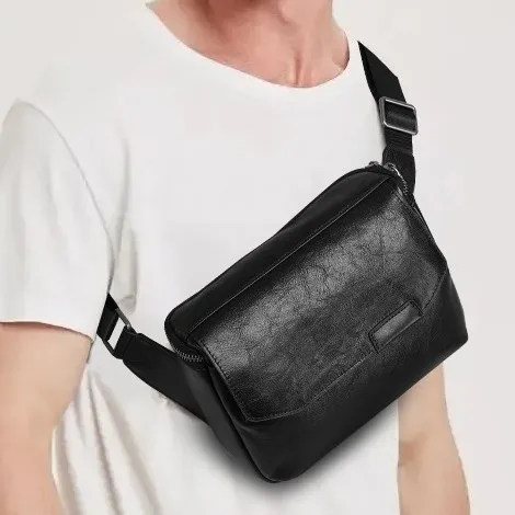 Brust-High-End-Umhängetasche aus echtem Leder in Schwarz, trendige Mode, japanischer Stil, pflanzlich gegerbtes Rindsleder, Herren-Umhängetasche