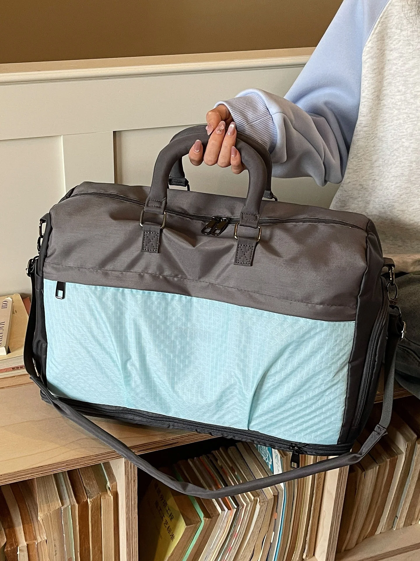 unisex-portable-large-capacity-travel-bag-handbag-shoulder-bag-crossbody-bag-lightweight-short-trip-men's-style-ladies'-fashion