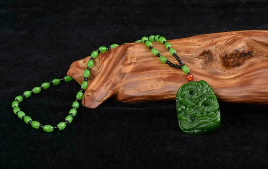 Natural Green Jade Dragon Pendant Necklace Jewellery Fashion Accessories Hand-Carved Man Luck Amulet Gifts Woman Sweater Chain