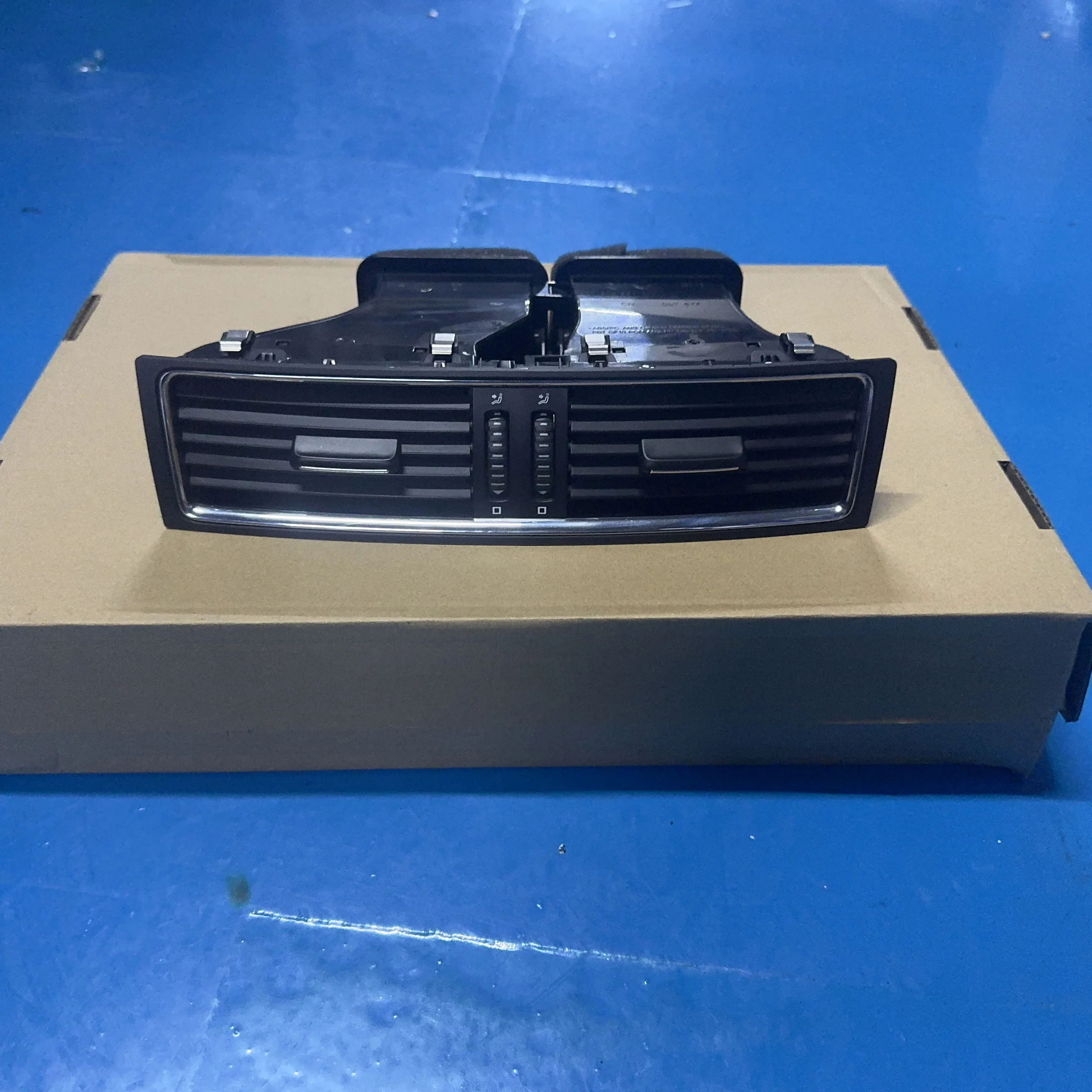 3T0820951 3T0820701New Interior Dash AC Air Outlet Vent Grill For Skoda Superb 2 MK2 3T 2009 2011 2012 2013 2014 2015
