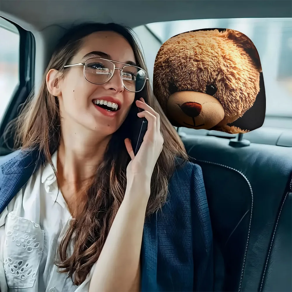 قطعتان من أغطية مسند رأس السيارة العالمي القابل للتنفس بنمط دمية دب، هدية احتفالية لتزيين ملحقات السيارة الداخلية