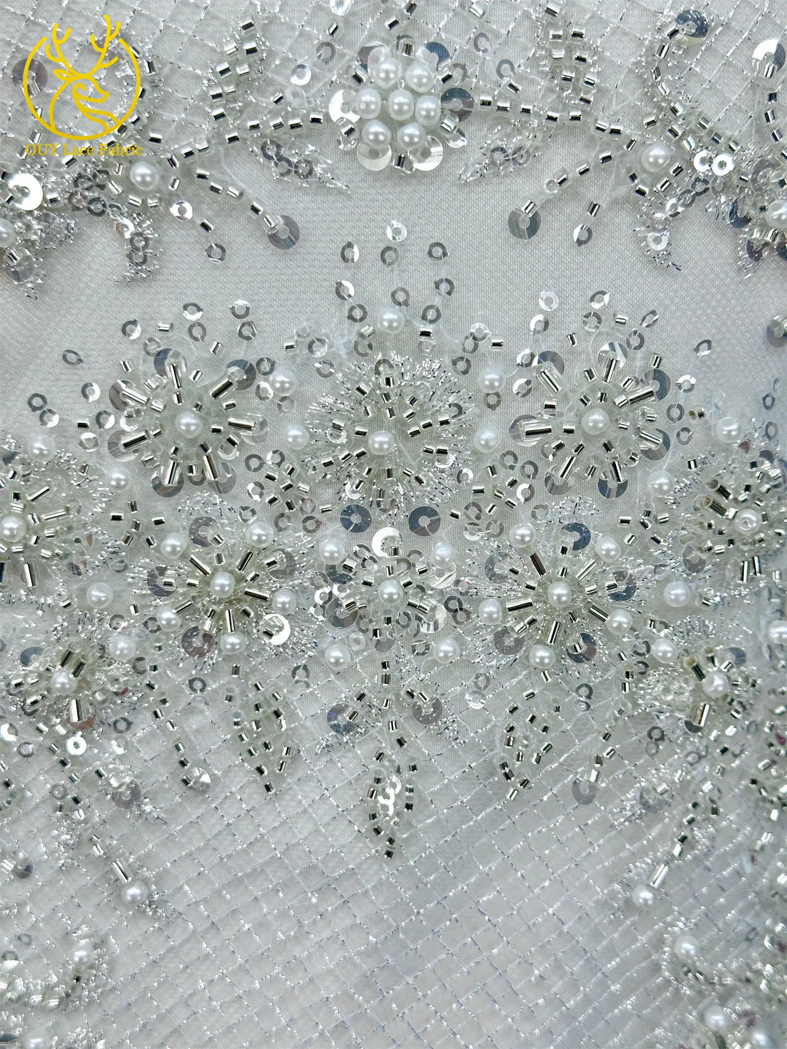Modischer nigerianischer Brautkleidstoff mit Perlen und Spitze, 2026 neues Design, französische Netzspitze, afrikanischer Pailletten-Spitzenstoff für Hochzeitskleider zum Nähen – Detail 11