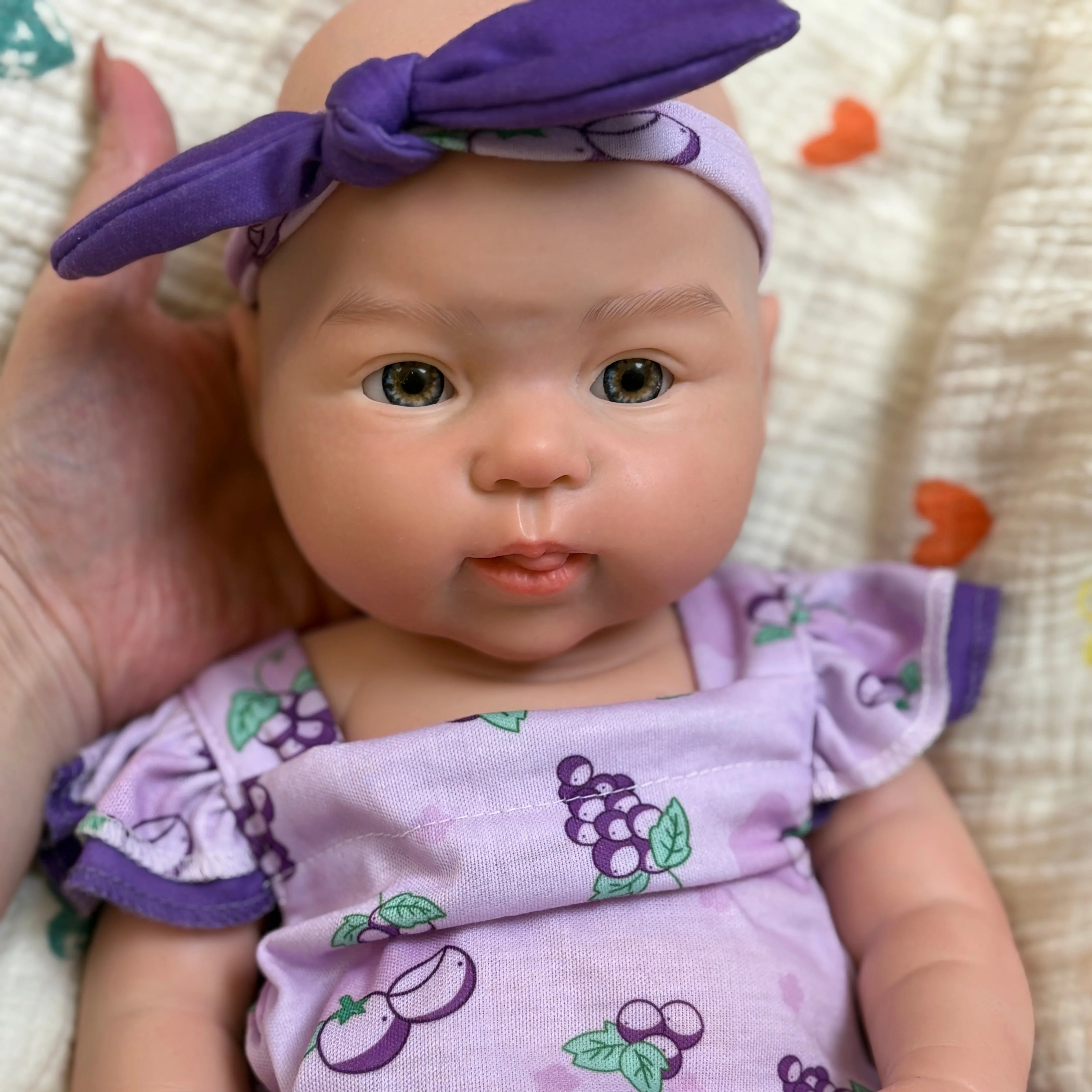 18 Inch / 45 cm Washable Soft Silicone Reborn Girl Doll, Realistic Painted Purple Romper, Ideal Gift, Bebe Reborn De Silicona