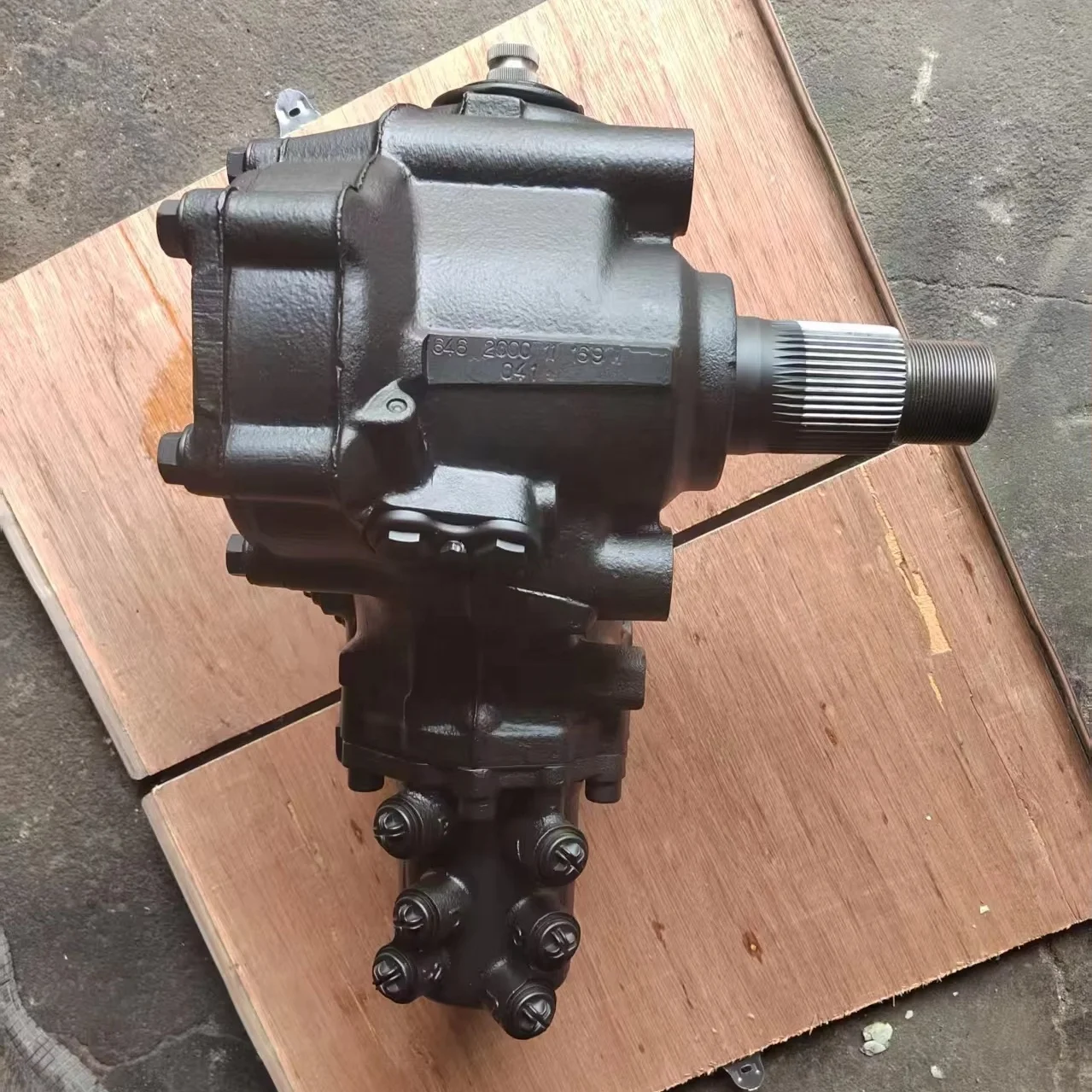 علبة تروس توجيه مرسيدس P3754600500/002 صندوق توجيه بن زد 646280011169041 ترس التوجيه