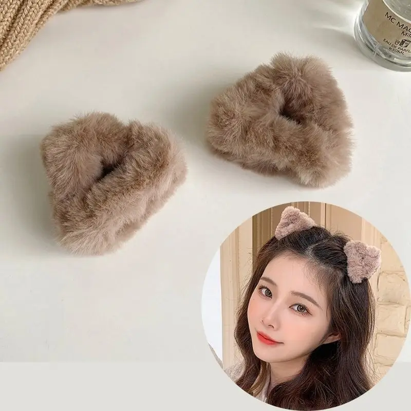 Women Plush Cat Ears Hair Claw Winter Faux Fur Hair Clip Barrette Crab Headwear Elegant Hairpins Girls Furry Hair Accessories