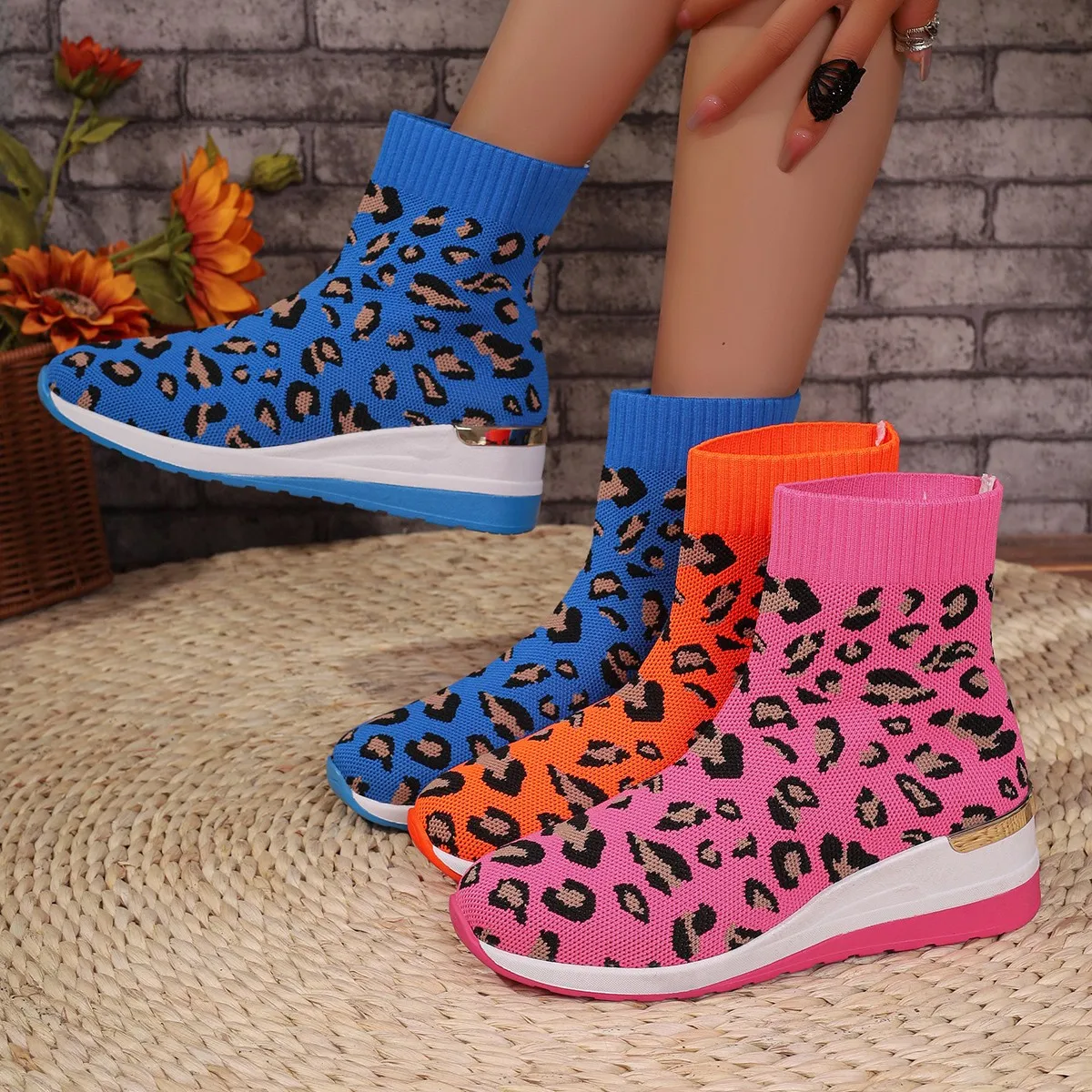 Stylish Sneakers for Women Woven Mesh Comfortable Modern Jazz Dance Shoes for Girls Outdoor Running Shoes for Women