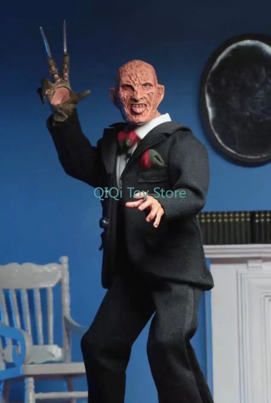 

IN stock 14956 Ghost Street Freddy Suit Version 8-inch Movable Doll