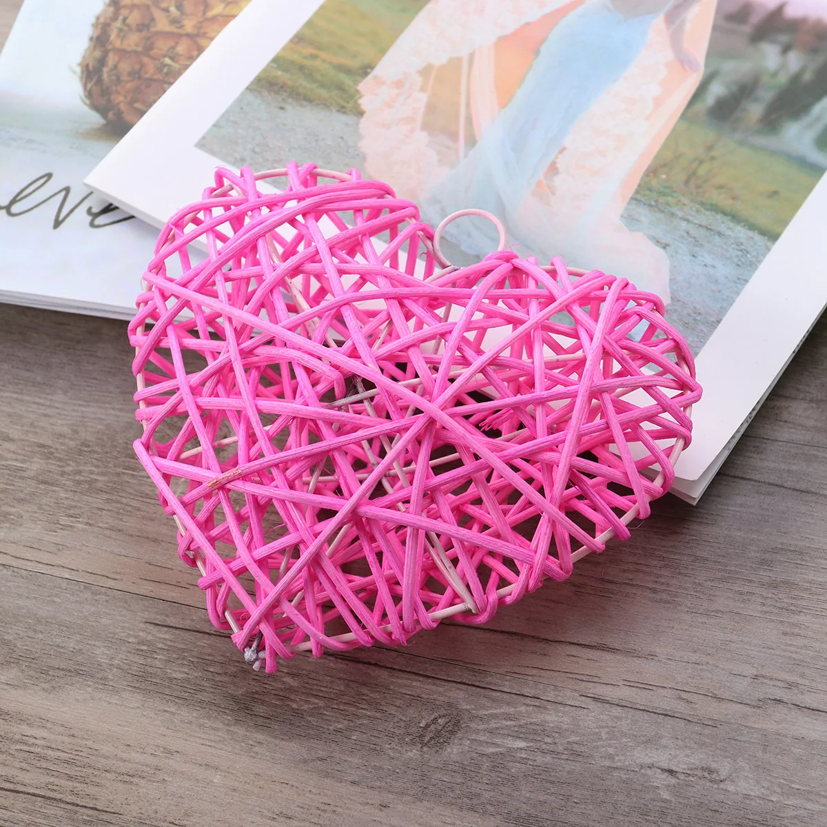 

15cm Handmade Heart Shape Rattan Ball Pendant Colorful Decor for Wedding Home Party Christmas Valentine