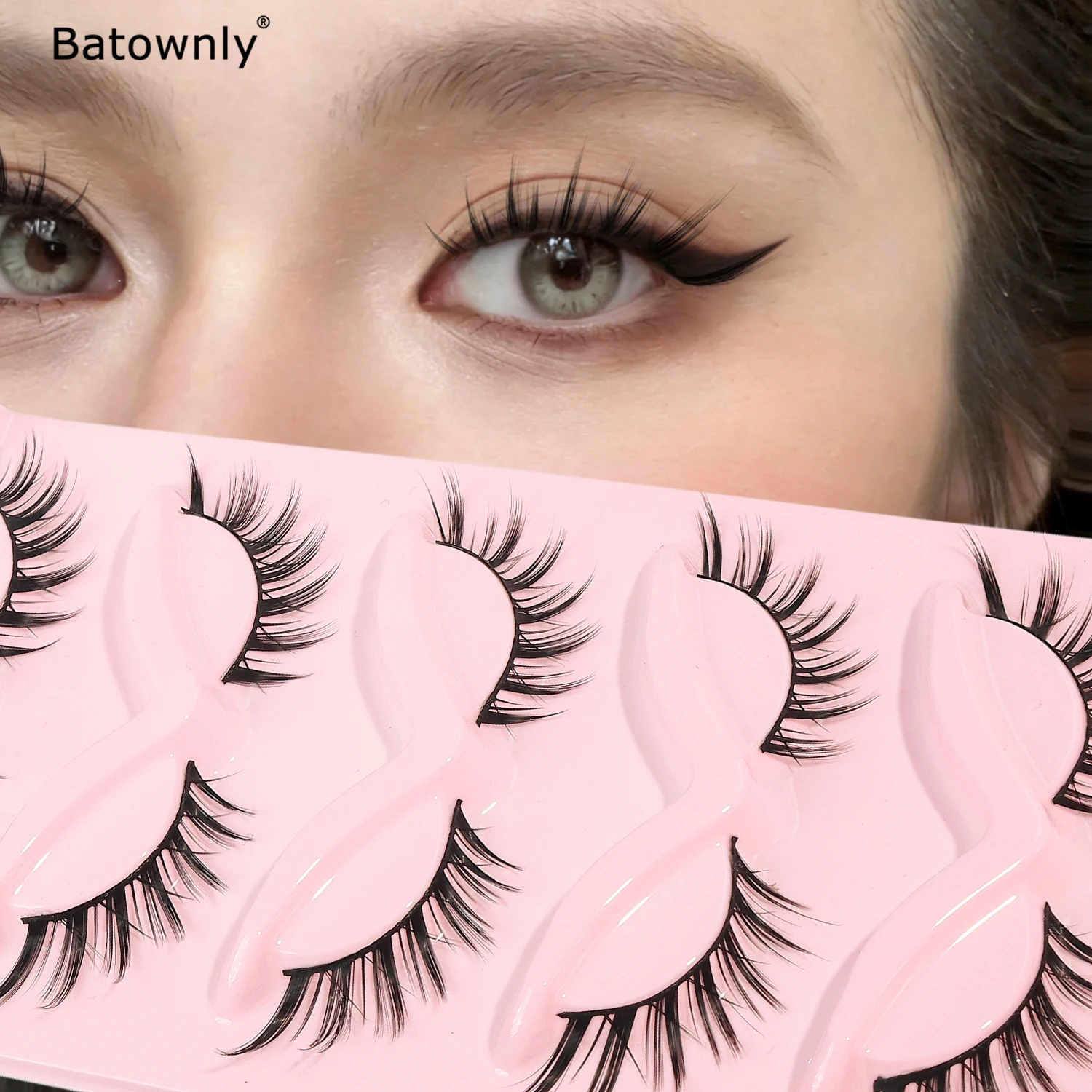 5 Pairs of Natural Slanted False Eyelashes, Fox-Eye Style, with Elongated Outer Corners, One-Piece Comic-Style Lashes, Suitable for Beginners, Weddings, Dates, and Parties