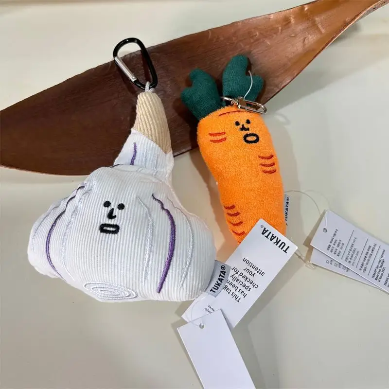

[JT]1Pc Cute Funny Carrot Garlic Vegetable Plush Keychain Creative Stuffed Pendant for Backpack Bag Ornaments Kids Ragdoll Gift