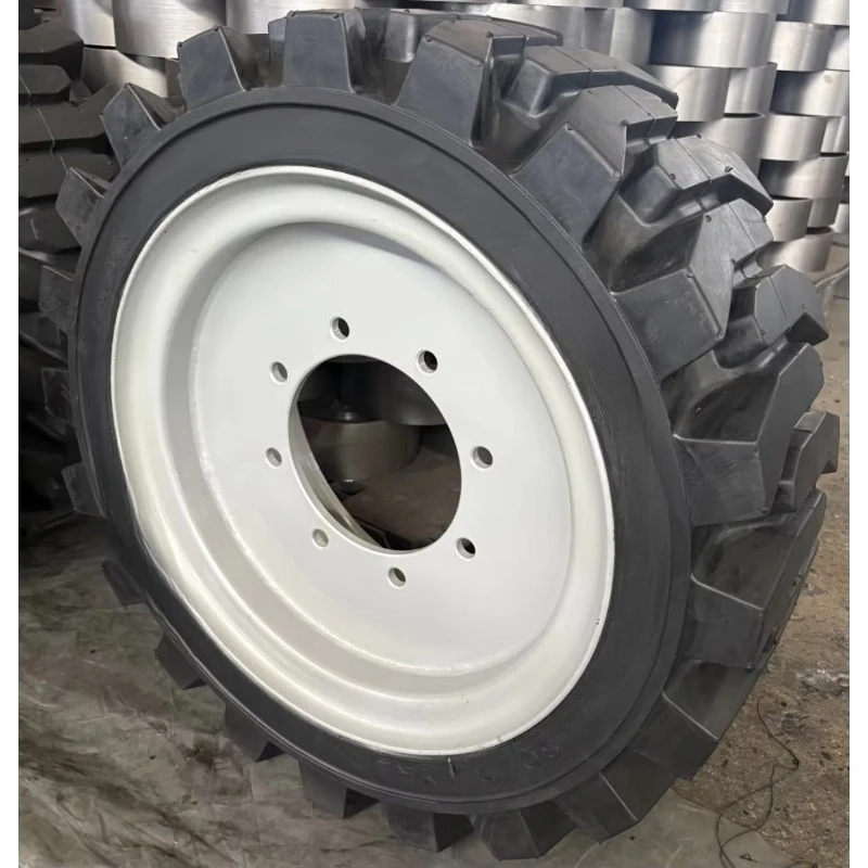 315/ 55D20 Solid Polyurethane Foam Filled Tyre High Quality Rubber Products view 4