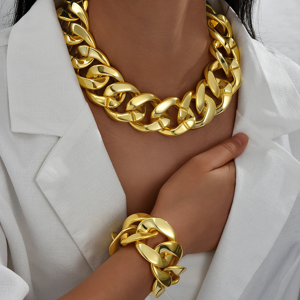 Image of 2-teiliges Set mit übertriebener kubanischer Kette, Halskette und Armband-Set für Frauen, goldfarben, klobige Kette, Halsband, Vintage-Halsband-Schmuckset
