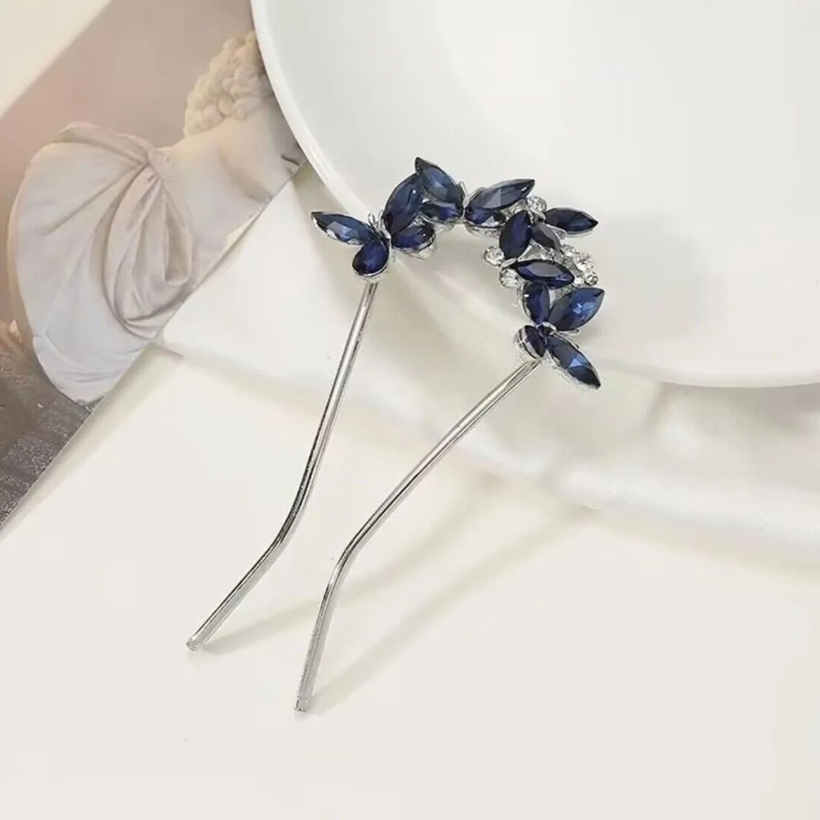 

Elegant U Shaped Hair Sticks Forks Sparkly Rhinestone Butterfly Designs Hairpin Women Daily Party Hair Bun Maker Jewelry Gifts