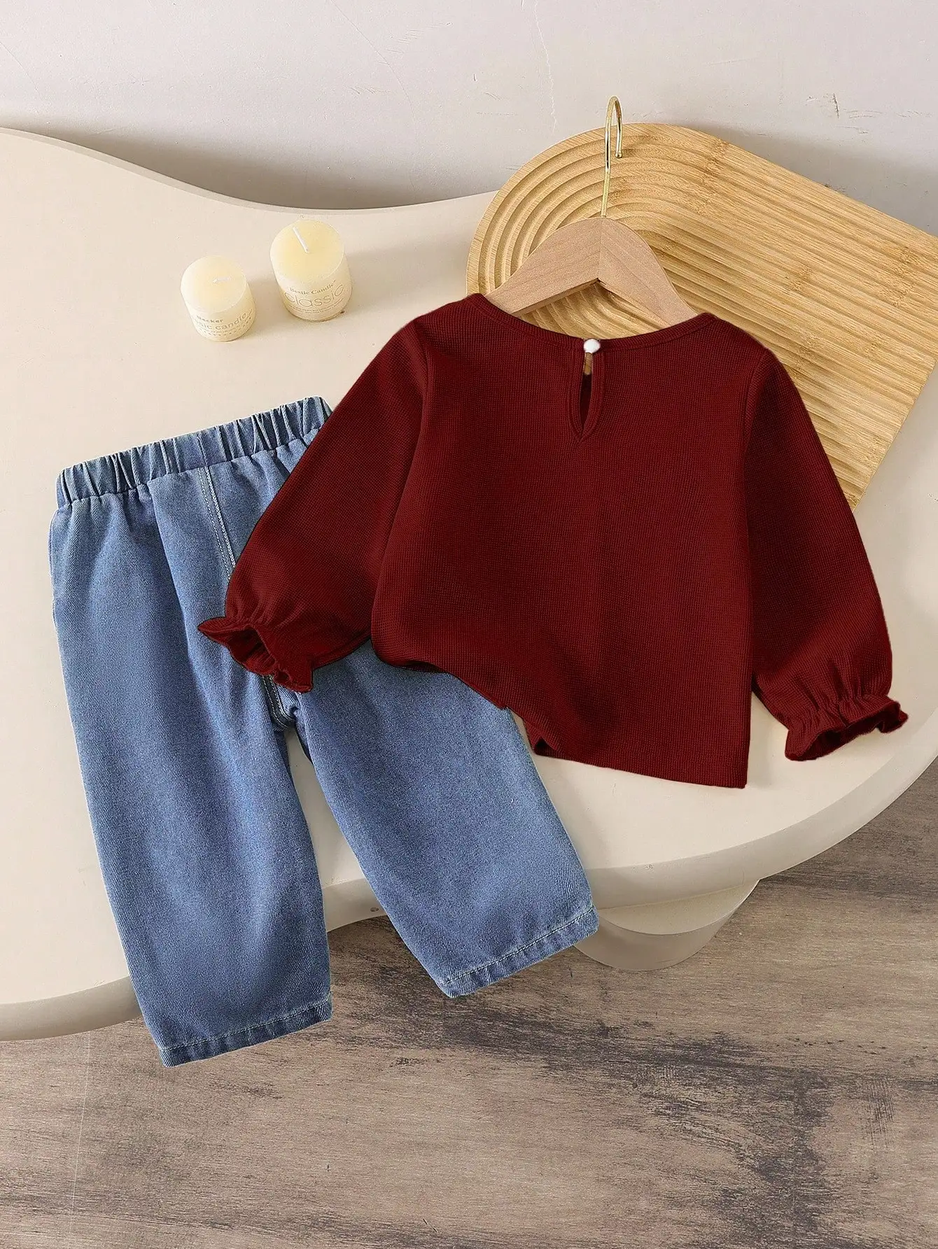 Baby Girl Spring-Autumn Set - Bow-Front Long-Sleeved Top Paired with Soft Bow-Patterned Denim Long Pants as a Two-Piece Set