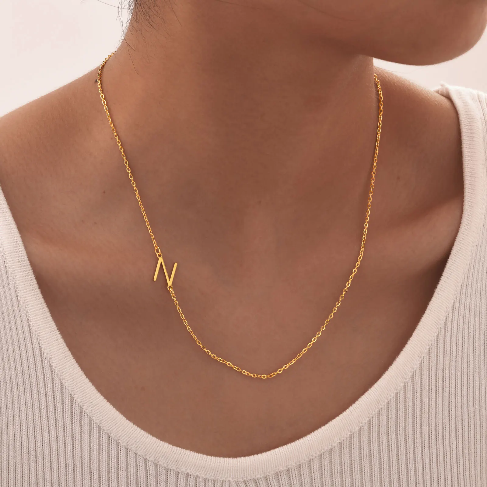 Vnox Personality Slide Initial Letters Necklaces for Women Girls,A-Z Capital Alphabet Charm Pendant Neckalce,Ins Style Name Gift