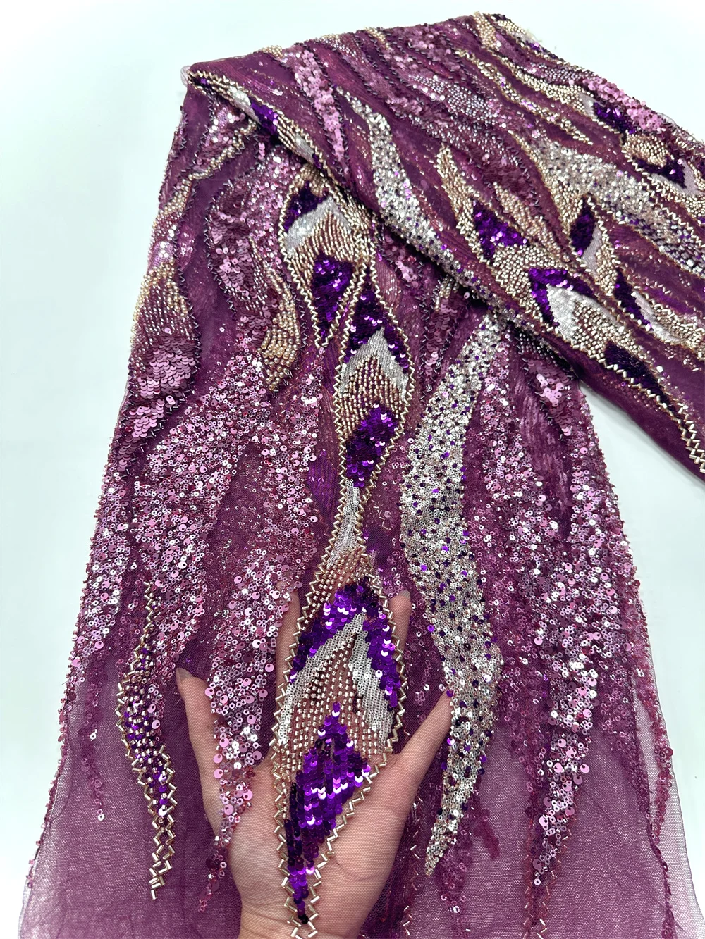 

French Beaded Sequins Lace Fabric African Lace Fabric 2025 High Quality Nigerian Embroidery Lace Fabric For Wedding Dress Sewing