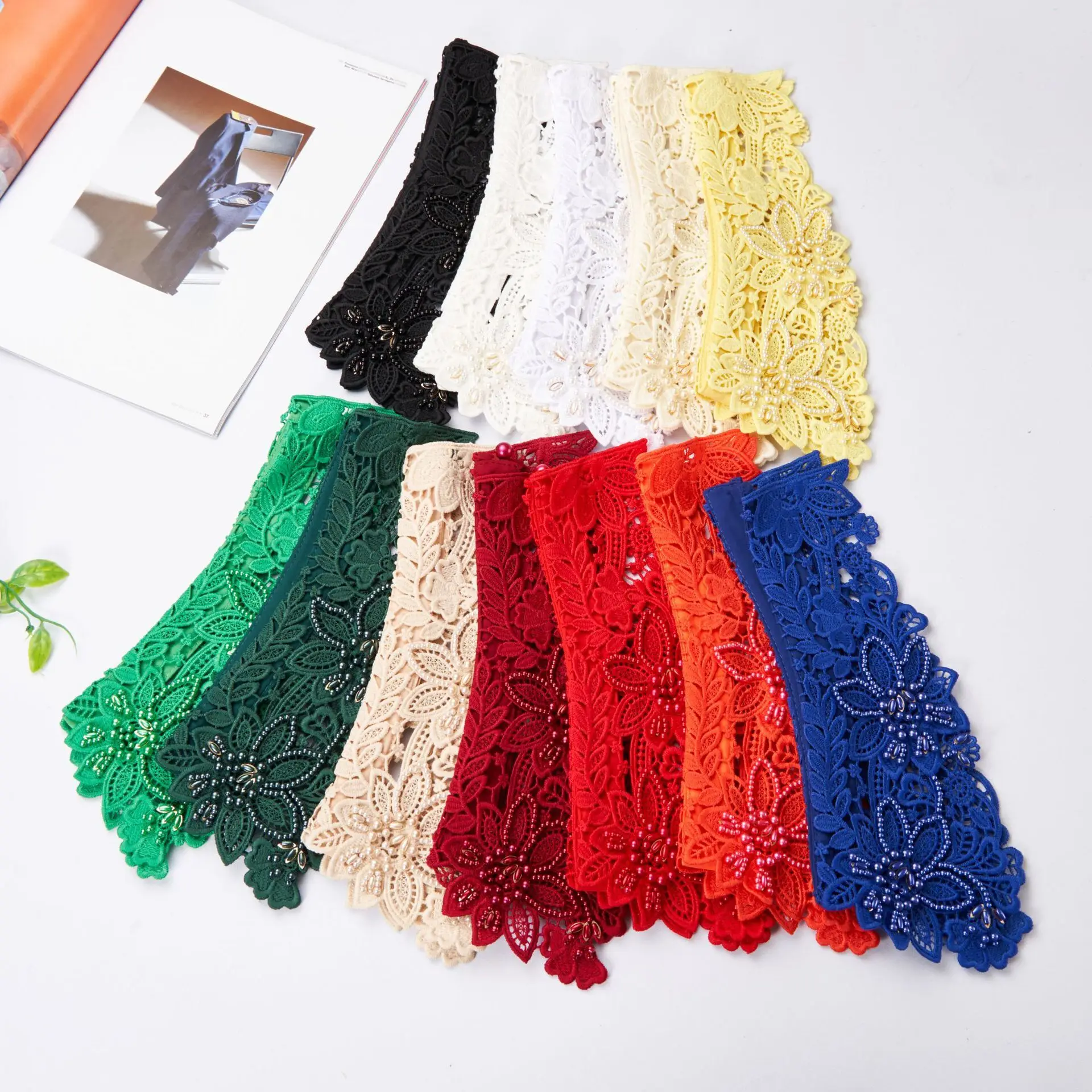 High-Quality Beaded Fashion Collar Orange Yellow Green Blue Hollowed-Out Versatile Accessory