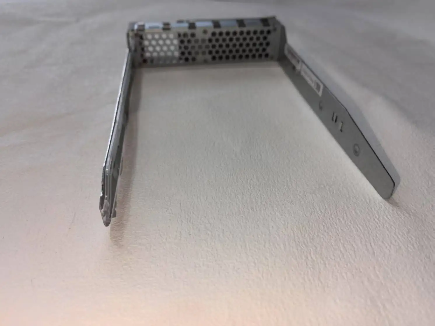 800-37836-01 Braket Caddy Baki Hard Drive 3,5 Inci