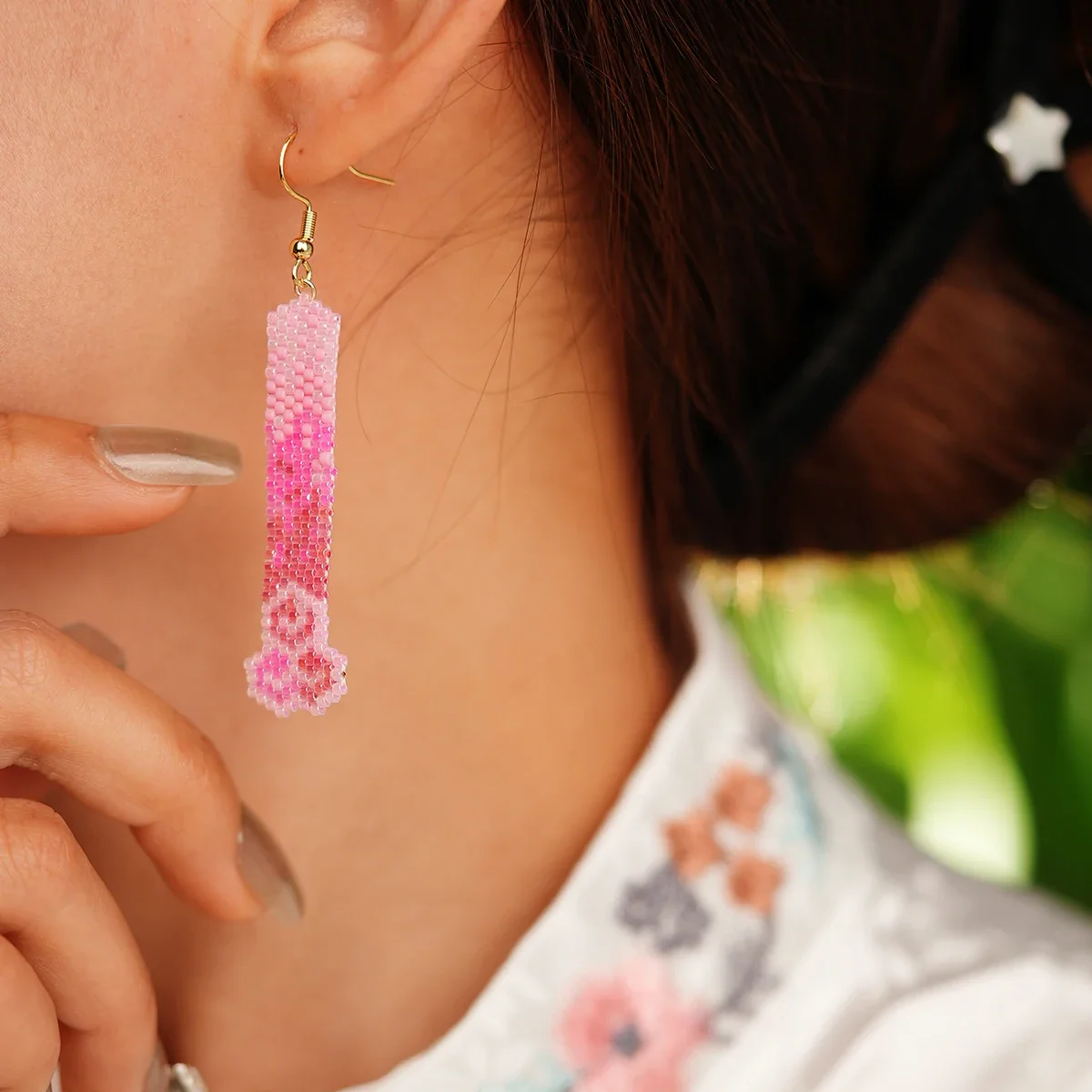 

2025 Handmade Bead Earrings Colorful Clouds Creativity Bohemia Pattern Hand Weaving Pink Beaded Earrings For Women