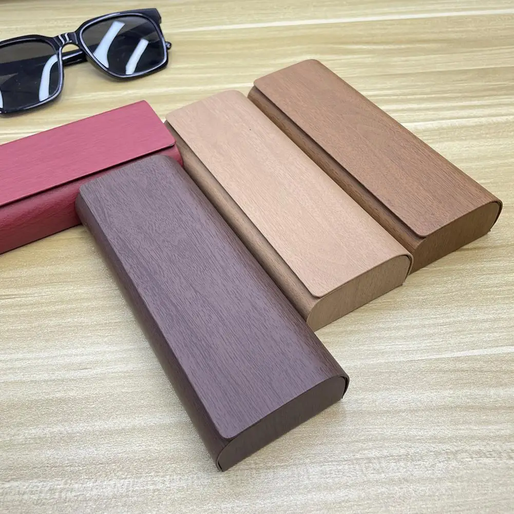 Magnetic Glasses Case Hard Eyeglass Case with Magnetic Closure Portable Protective Glasses Case for Men Women for Eyewear