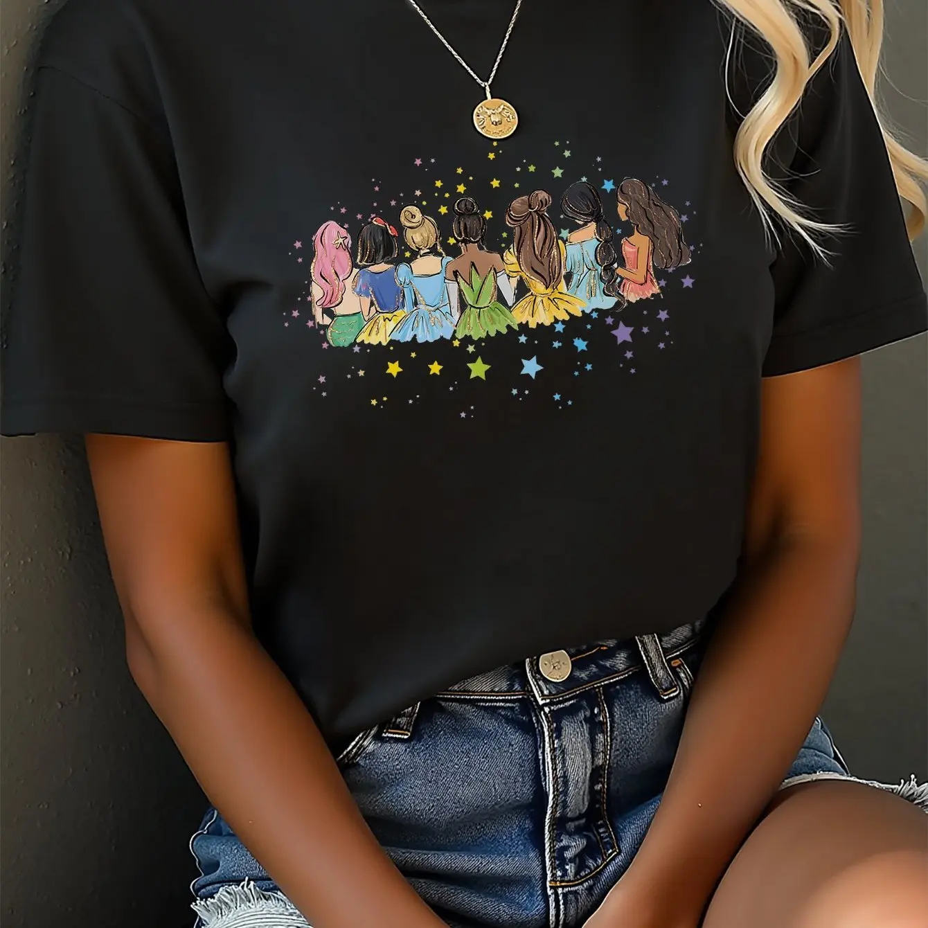 

Летняя хлопковая футболка с принтом «Принцессы Диснея: Белоснежка» для девочек, коллекция 2026 года, семейная одежда для родителей и детей, повседневная спортивная комфортная одежда