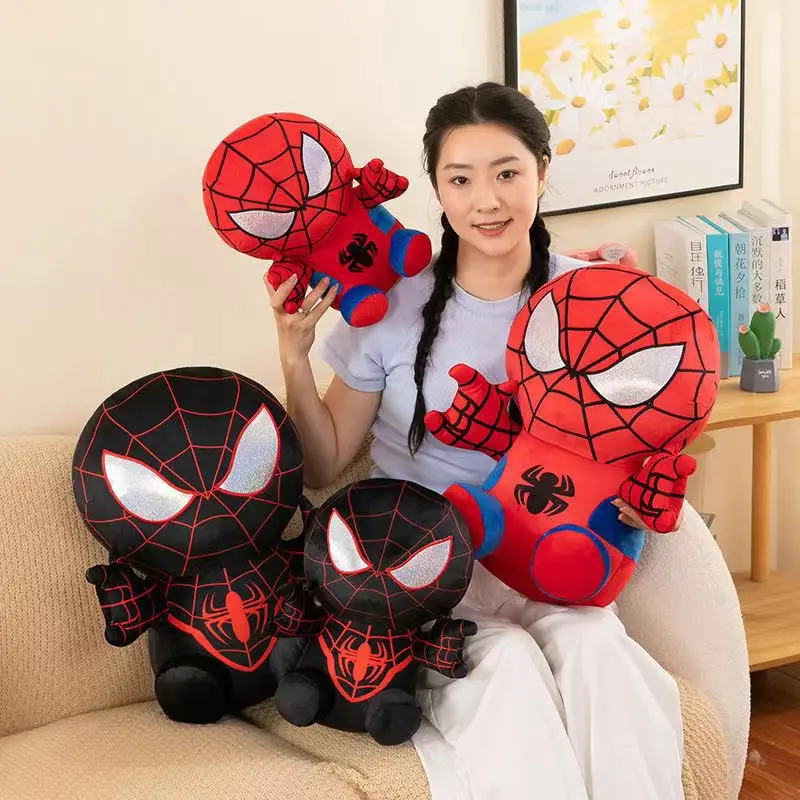 25CM Marvel Movie The Avengers Anime Cartoon Figure Spider Man Riempi giocattoli di peluche Kawaii Simpatiche bambole di pezza Regali di Natale per bambini