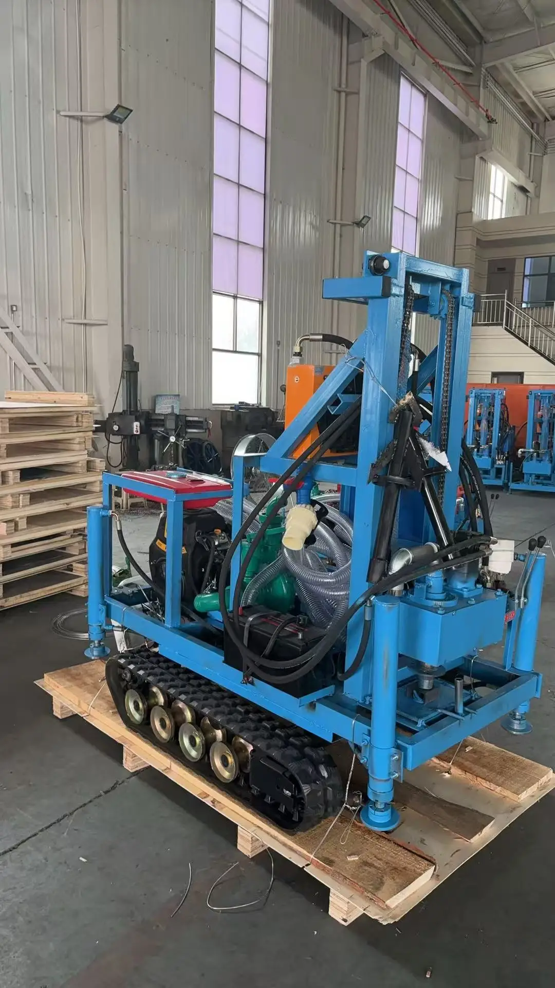 

Mobile Crawler-Type Shallow Well Drills - Custom Depth Solutions from 150m to 250m