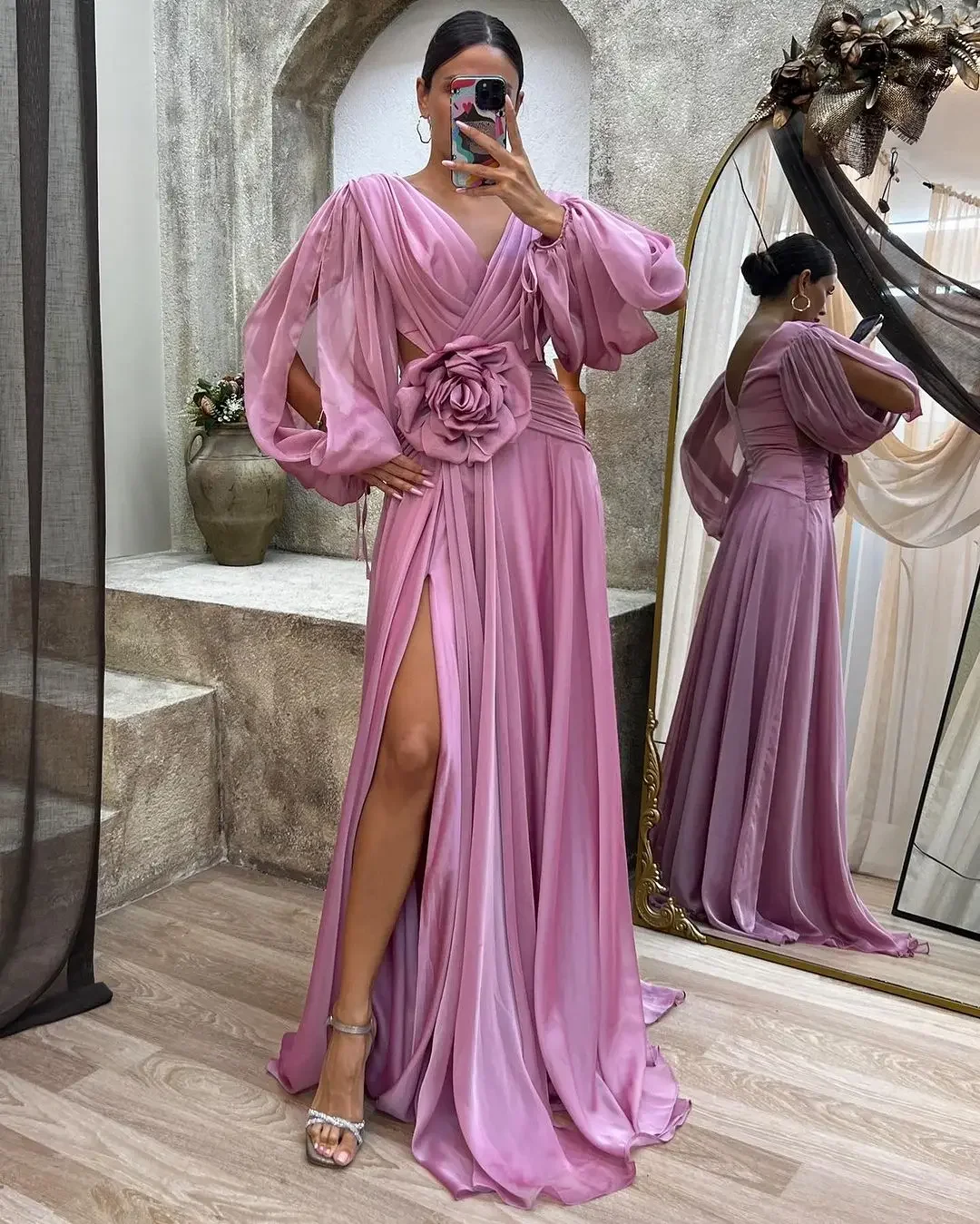 Customized Royal Blue V Neck Long Sleeves Prom Dresses Pleated Chiffon Flower Party Dresses Floor Length Side Split Formal Eveni