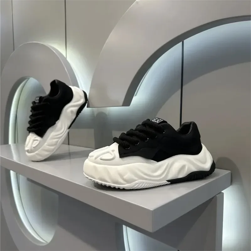 

Men Shoes 2025 Fashion Comfortable Chunky Sneakers Brand Wear-resisting Casual Shoes Men Designer Walking Shoes Tenis Masculino