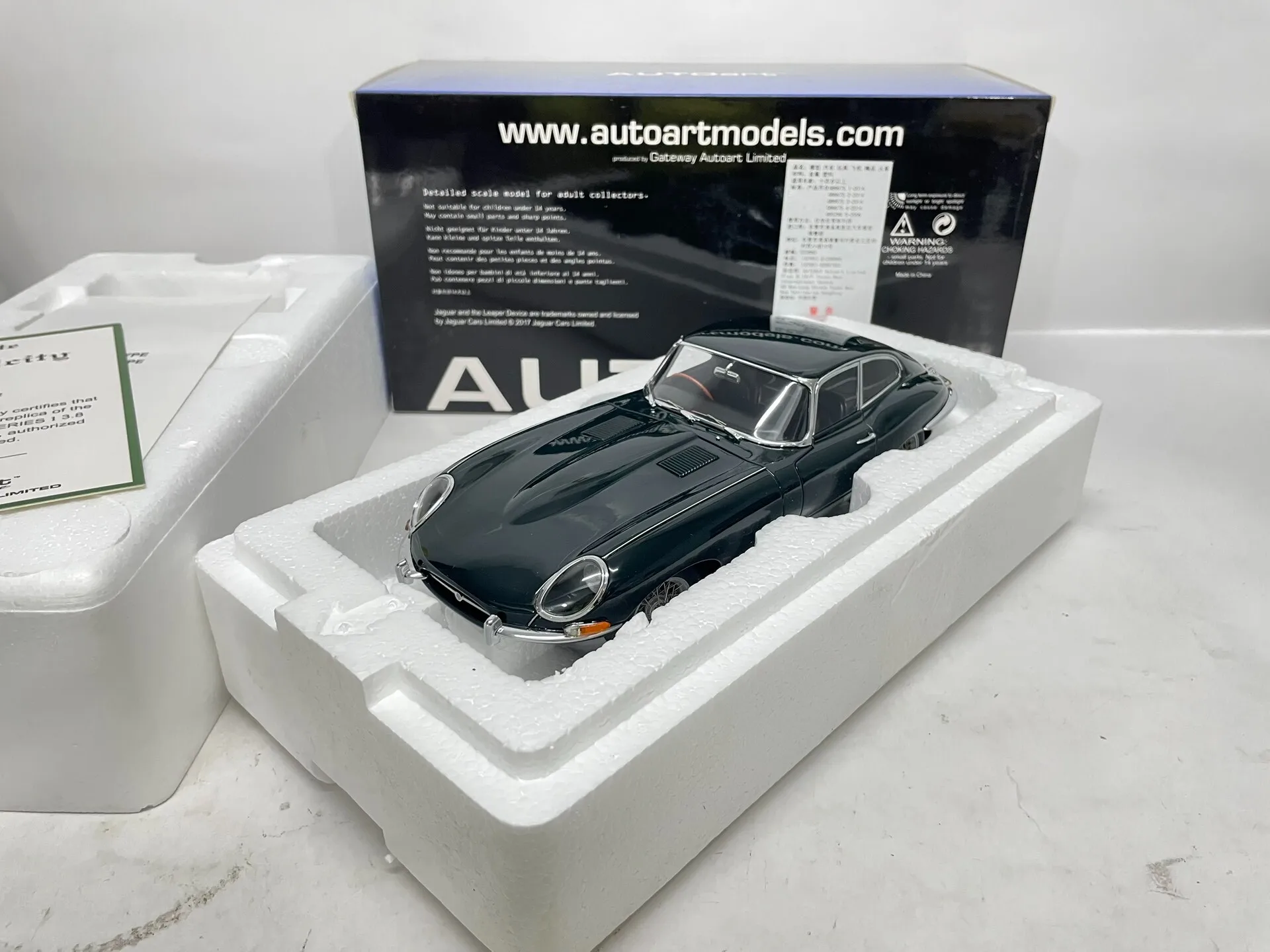 

Autoart 1:18 E-Type Coupe Green Simulation Limited Edition, все открытые металлические статические модели автомобиля из сплава, игрушка в подарок