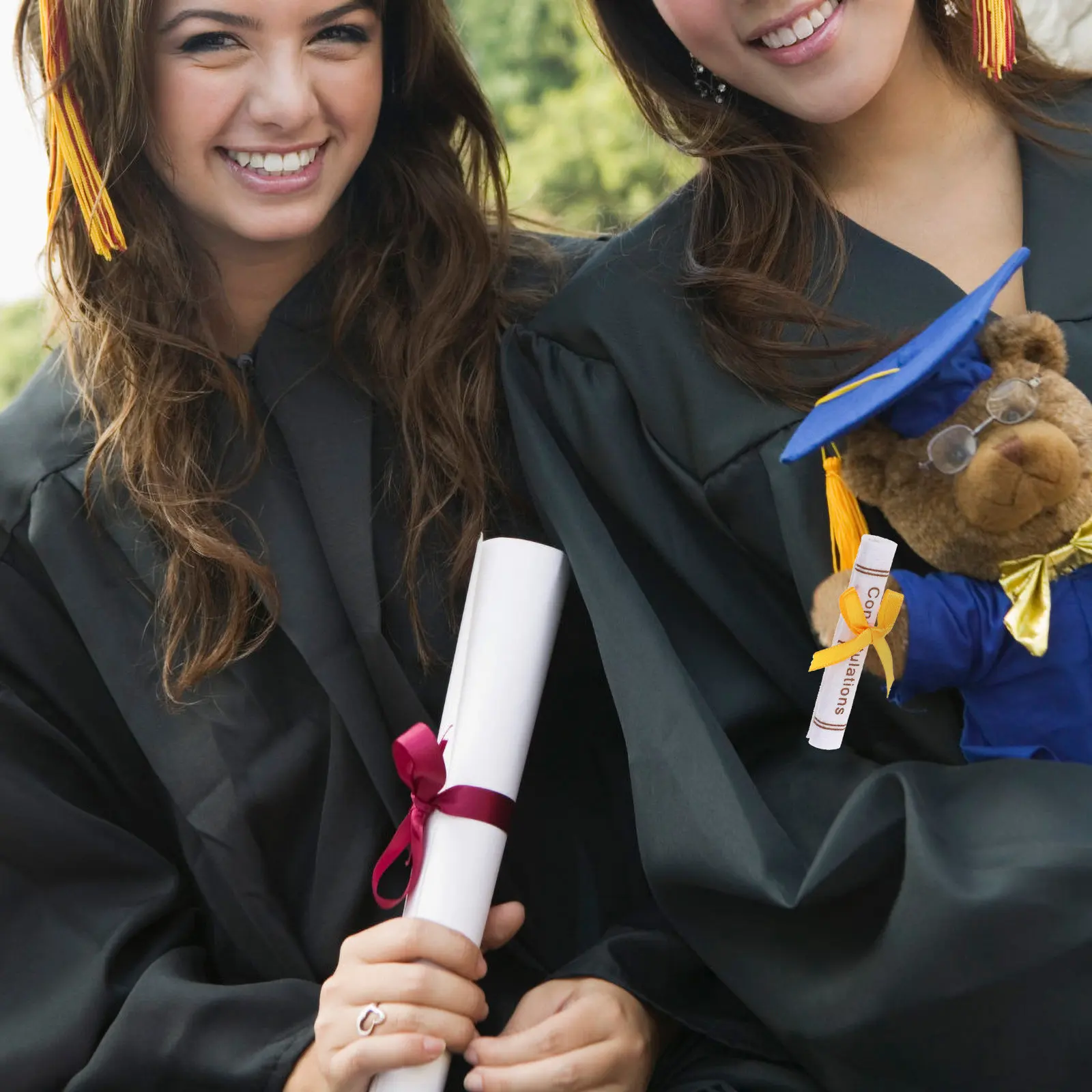 

25Pcs Graduation Certificate Scrolls Non-Woven Micro Landscape Ornaments Mini Scene Decoration Graduation Party Decor Cake