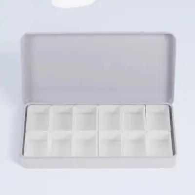 

1Set Watercolor Box Durable Iron Storage Portable Lightweight Easy Wash Art Paint Box Color Modulation Gift Friends Families