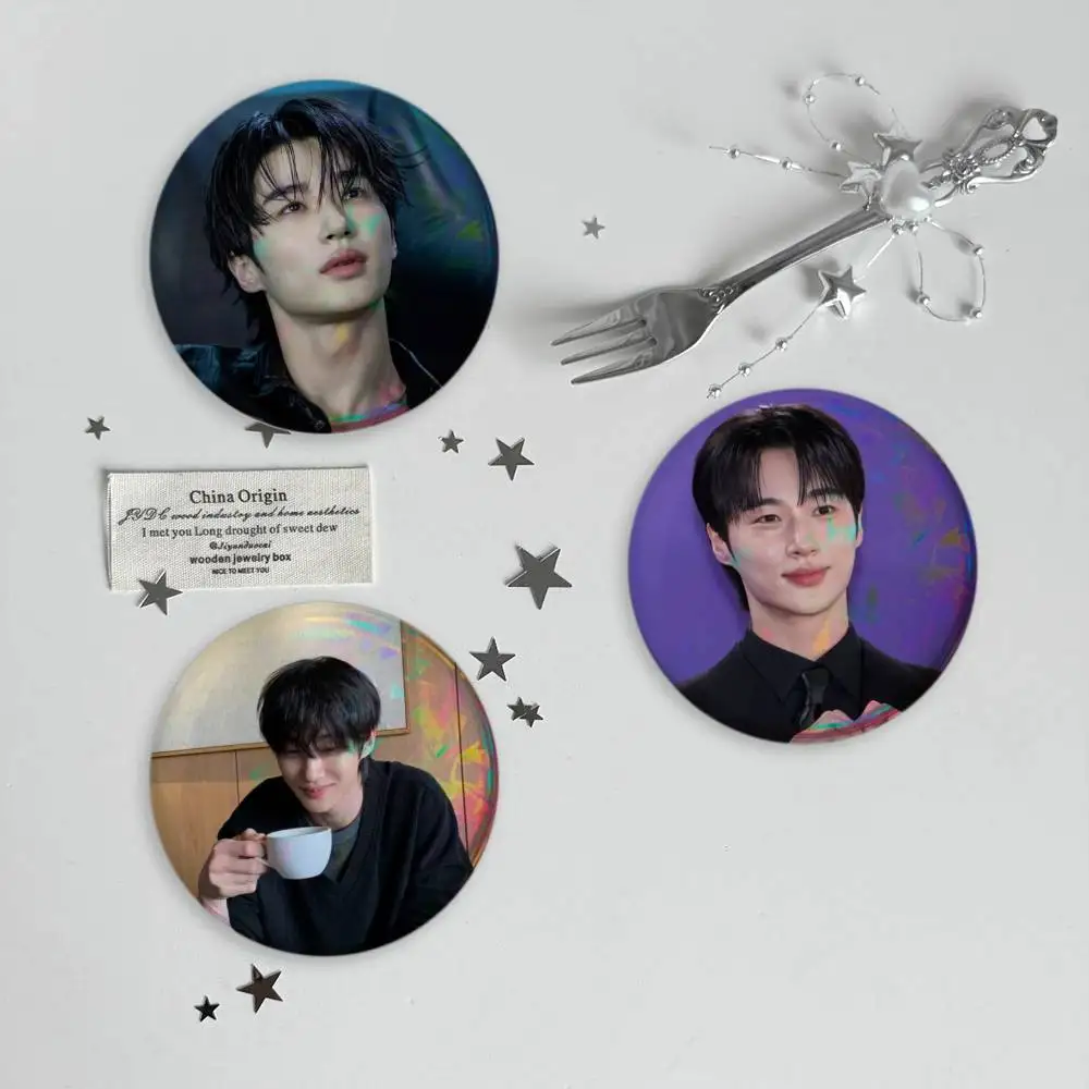 COOL ACTOR B-Byeon Woo Seok Brooches Cartoon Badge Pins Backpack Hat Accessories Friend Gift