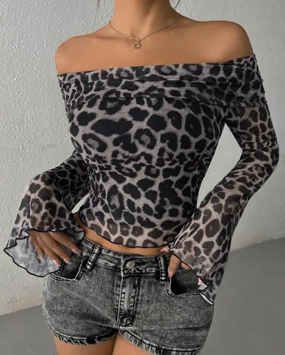 

Women's Top 2026 Spring and Summer Sexy Featuring Leopard Print Print and A One Neck Off Shoulder Fashionable Flared Sleeve Top