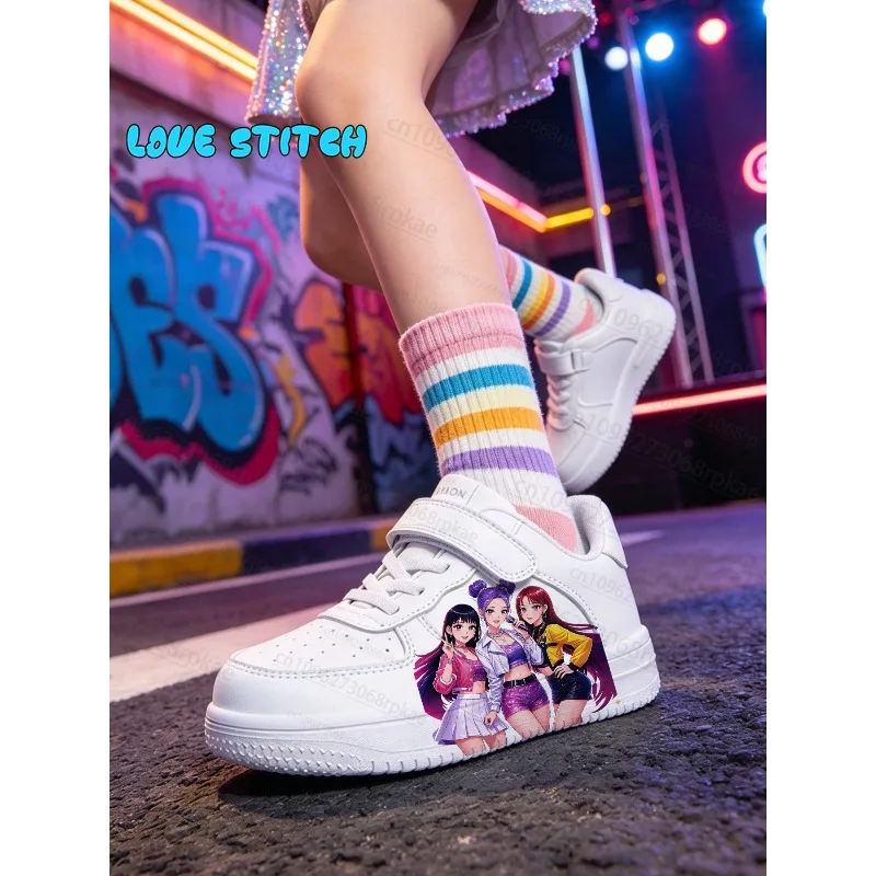 2027 Kawaii Outdoor Street Style Girl Group Printed Children Outdoor Flat Shoes Soft Sole Durable Light Sports Shoes