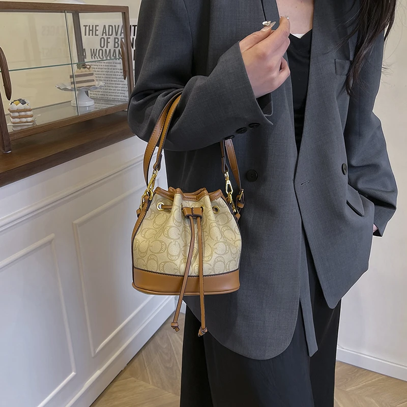 

Elegant Handbags For Women, Leather Shoulder Bags With Detachable Strap, Luxury Brand Famous Designer Popular Classic