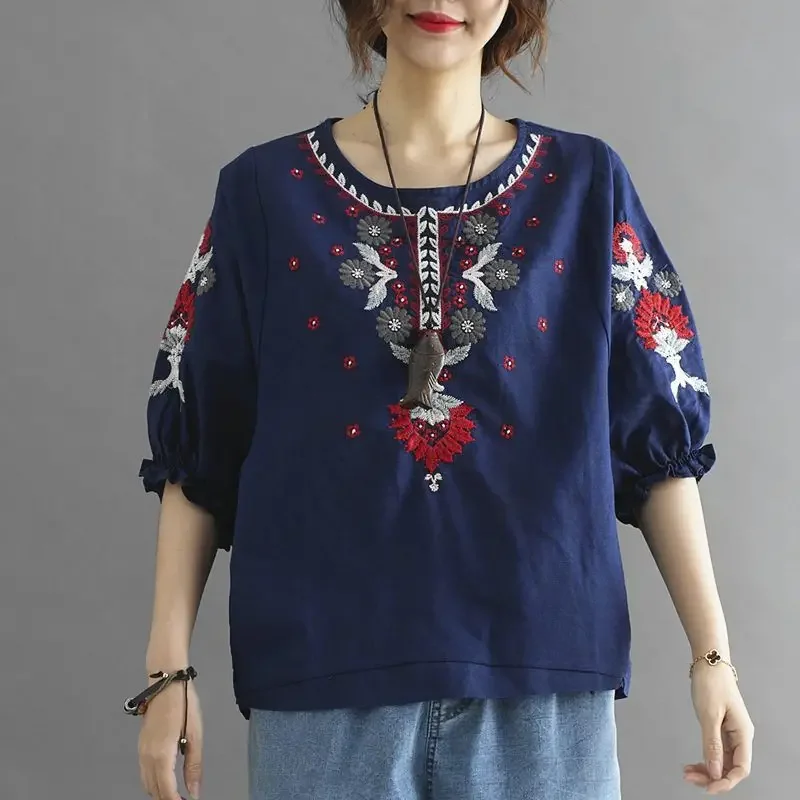 Vintage Indie Folk Cotton Linen Embroidered O-neck Short Sleeve T-Shirt Women Summer Fashion Office Lady All-match Trend XQ79